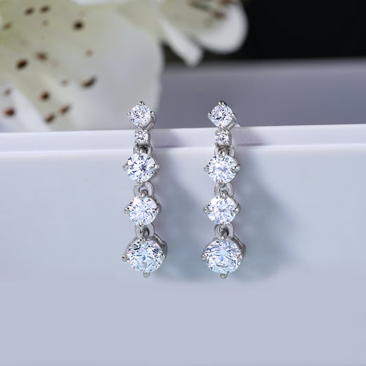 Round Shape Moissanite Gold Earring Stud